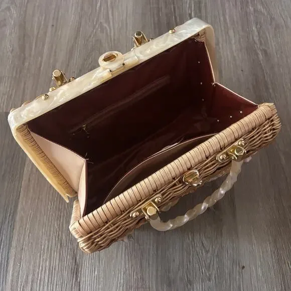 Vtg 60s Princess Charming Wicker Seashell Purse Novelty Kitsch Mermaid Nautical